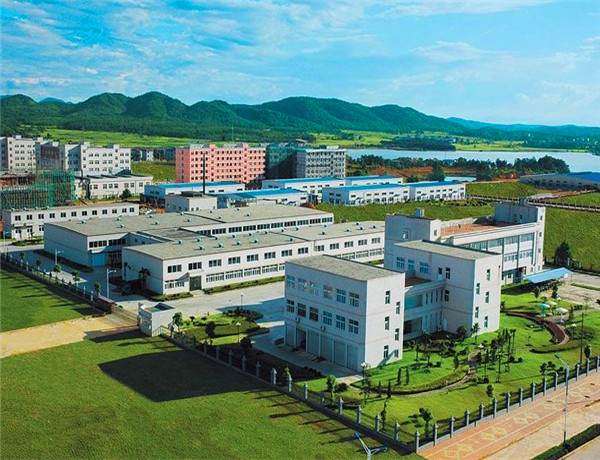 中频炉熔铸项目投入运行